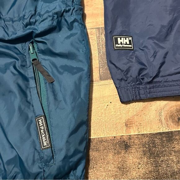 Helly Hansen VINTAGE 90’s Packable Nylon Jacket - Picture 5 of 6
